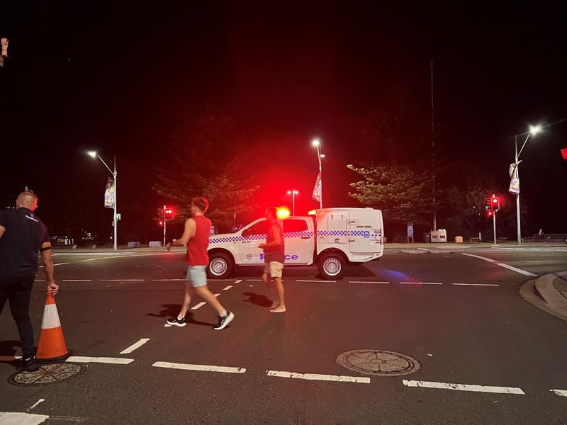 Image for World reacts to deadly shooting at Australia's Bondi Beach