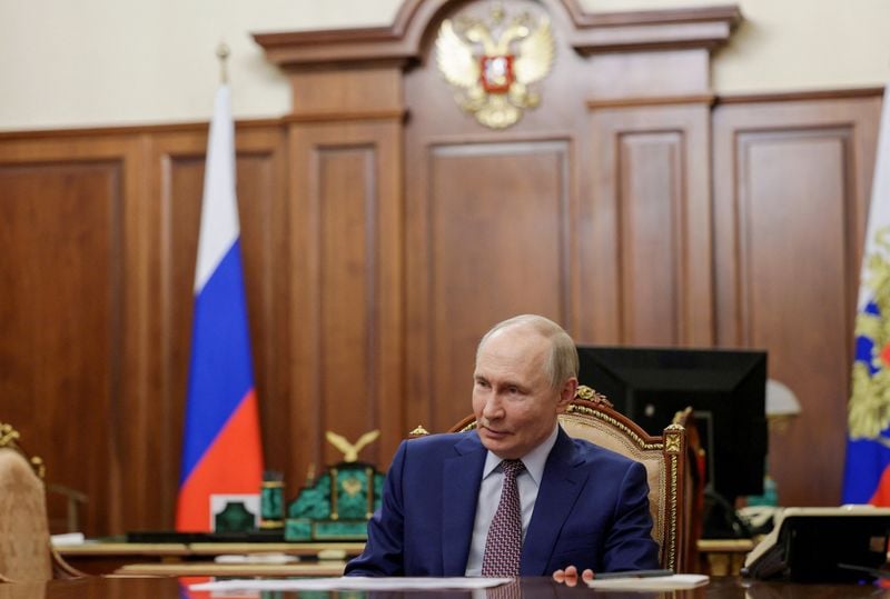 Image for Syria's Sharaa tells Putin he will respect past deals with Moscow