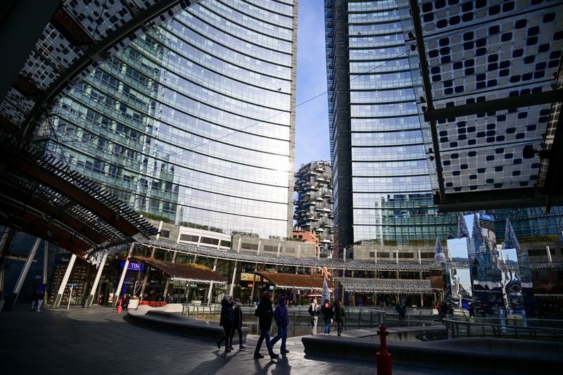 Image for Italy Q4 GDP confirmed at +0.3% q/q, +0.8% y/y