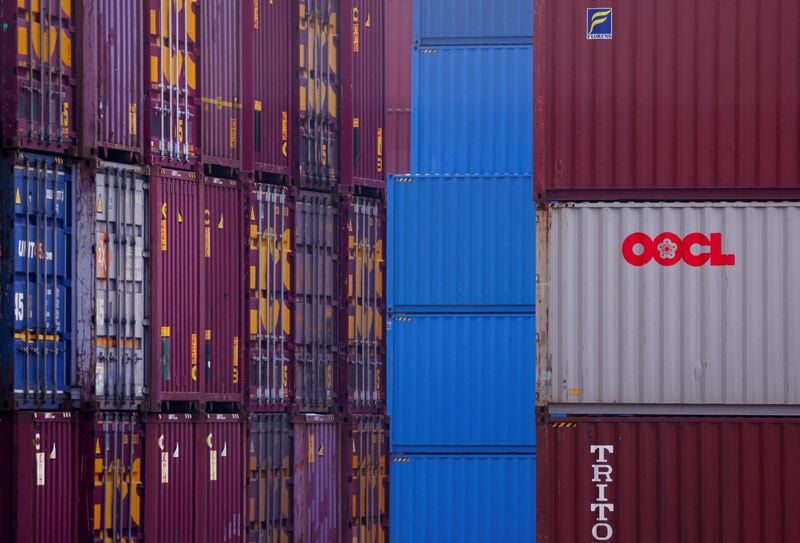 Image for German minister: EU must become stronger in Trump tariff talks