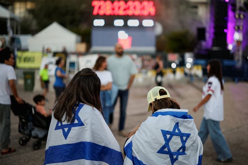 Image for After 844 Days, Israelis to turn off clock marking time since October 7 attack