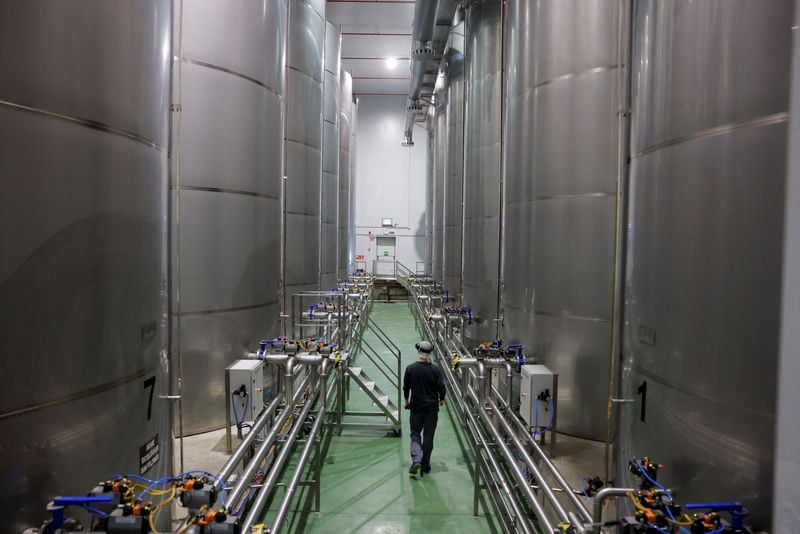 Image for Spain's manufacturing growth at fastest pace in 10 months in August, PMI shows