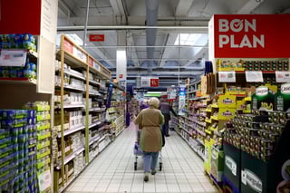 Image for French consumer confidence falls sharply in April