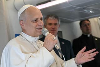 Image for Pope decries inequality on whirlwind last day of Africa tour