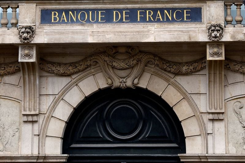 Image for French growth on track but Middle East conflict clouds outlook, central bank says