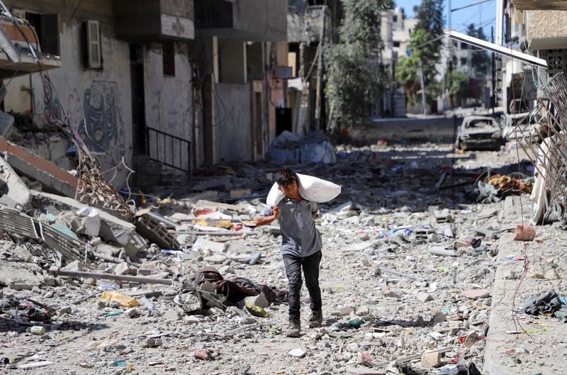 Image for Deal reached on first phase of Gaza ceasefire, Qatari ministry says