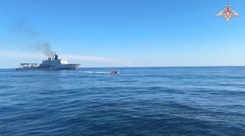 Image for Russian and Chinese navies practice destroying 'enemy submarine', days after Trump move