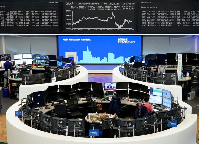 Image for European equities gain for second week on jobs data and trade hopes