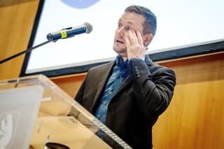 Image for Greenland prime minister rebuffs Trump remarks as NATO tensions rise