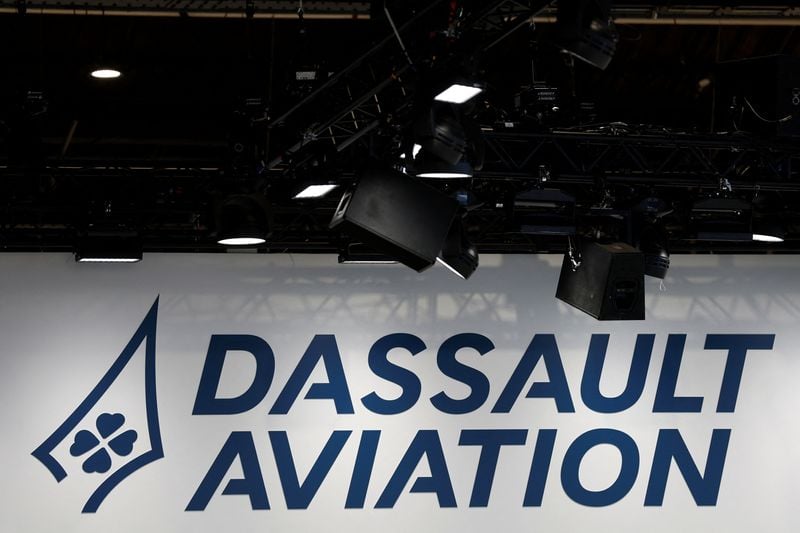 Image for France's Dassault tells Germany: we can build fighter without you