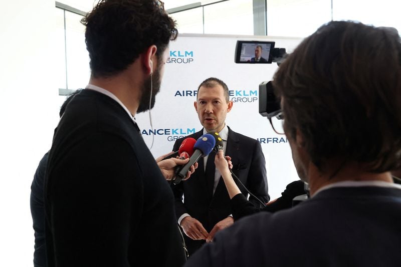 Image for Air France-KLM ready to meet Portuguese government's conditions for TAP privatisation