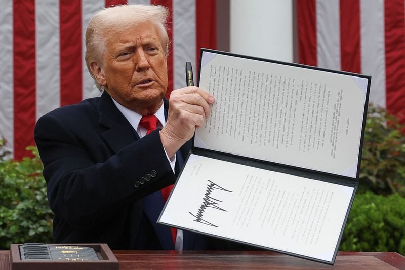 Image for Analysis-Trump tariffs pile stress on ailing world economy