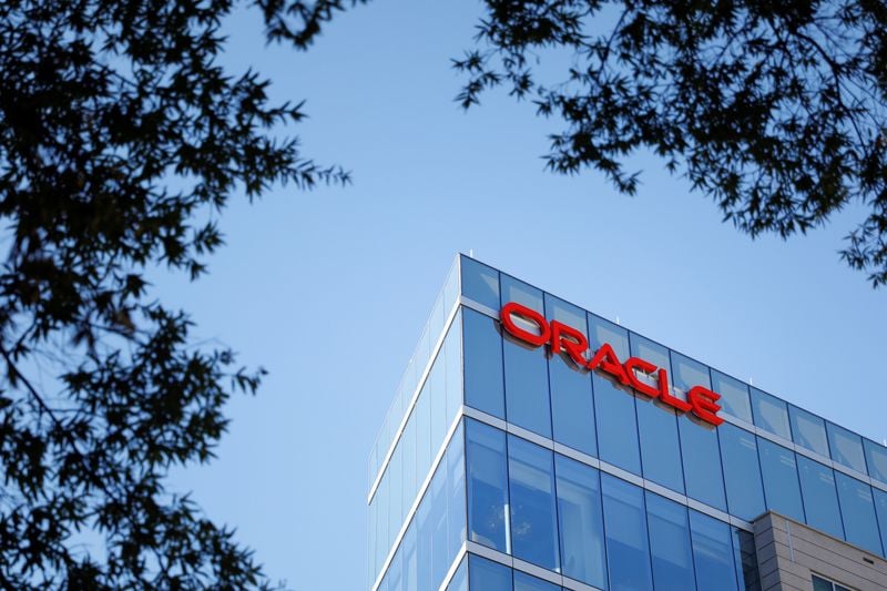 Image for Analysis-Oracle-Broadcom one-two punch hits AI trade, but investor optimism persists