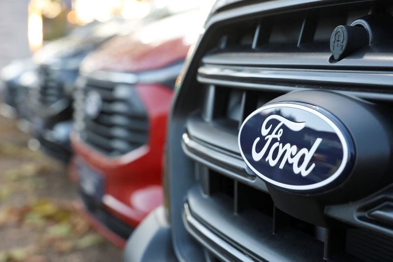 Image for Carmakers accused in huge UK lawsuits of cheating diesel emissions tests