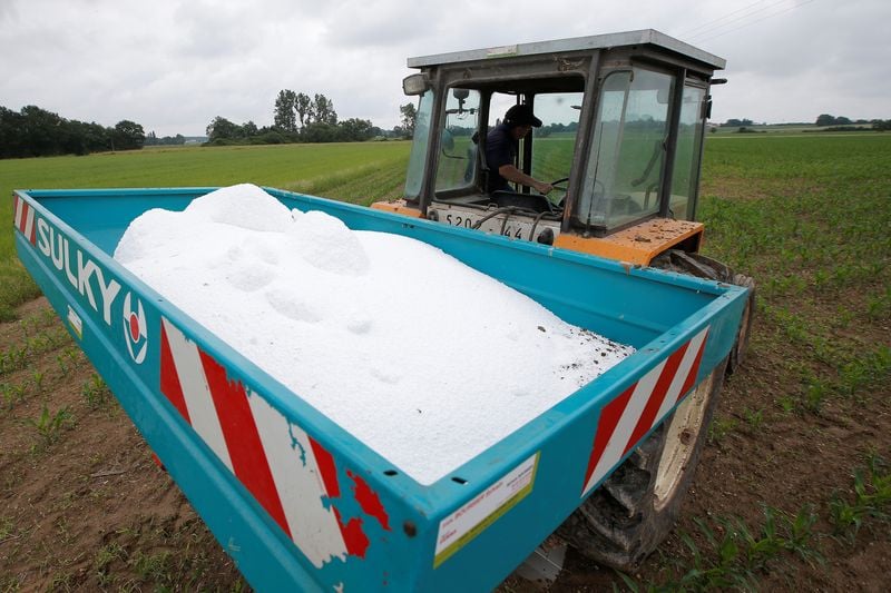 Image for France, Italy push to exempt fertilisers from EU carbon border levy