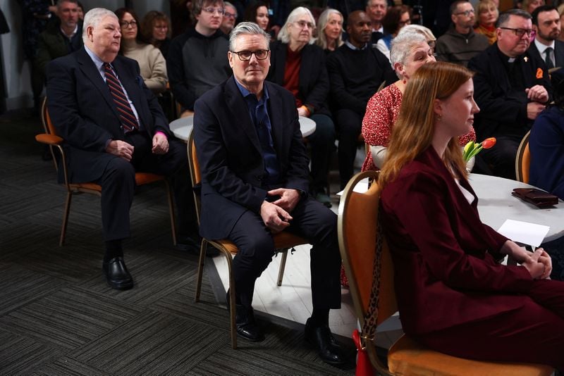 Image for UK PM Starmer tells staff politics should be force for good