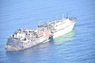 Image for Damaged Russian LNG tanker breaks loose from tow off Libya