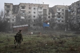 Image for Ukraine regains control of frontline areas in southeast and east, army chief says