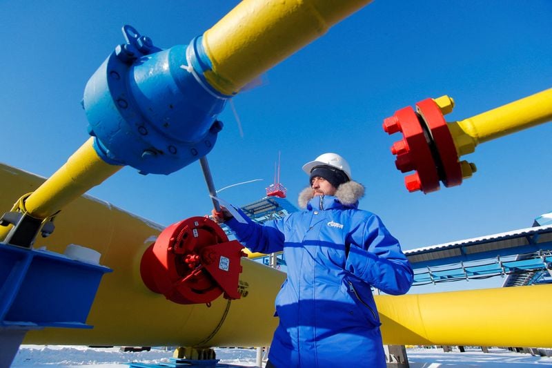 Image for Gazprom, CNPC discuss future Russian gas supplies to China
