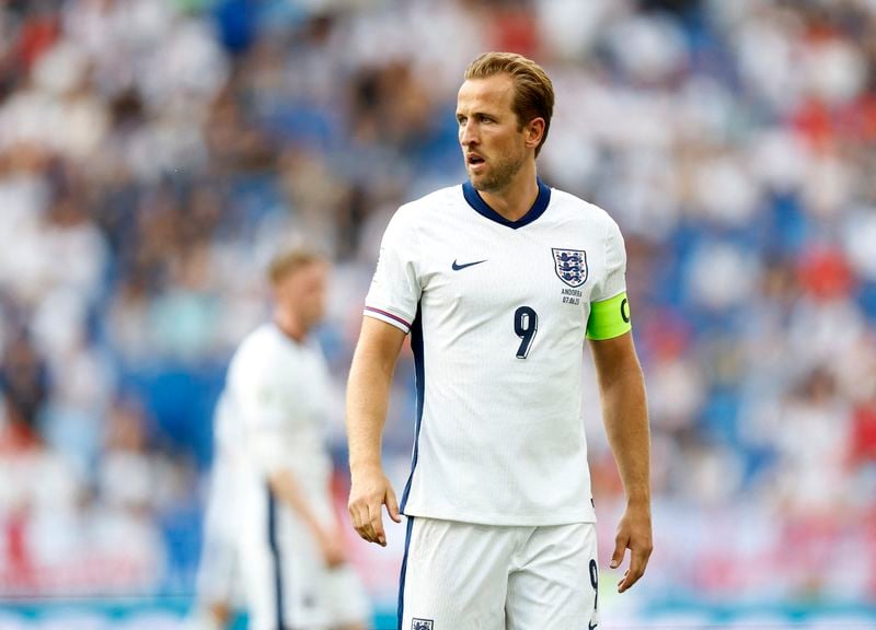 Image for Soccer-Kane spares turgid England's blushes against Andorra