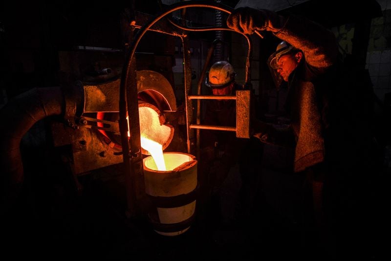 Image for Russian manufacturing sector contracts further in October, PMI shows