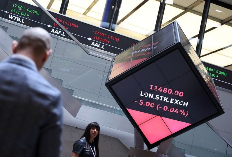 Image for British stocks mixed as investors assess inflation data, corporate earnings