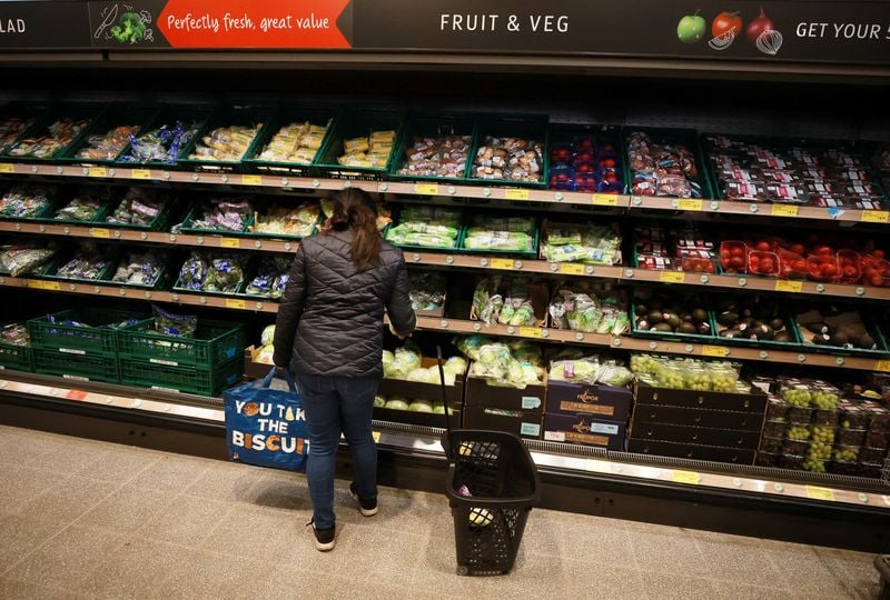 Image for UK grocery inflation slows to 4.7%, says Worldpanel