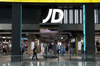 Image for JD Sports Fashion chairman Andy Higginson to step down, Sky News reports