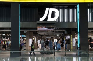 Image for JD Sports Fashion chairman Andy Higginson to step down, Sky News reports