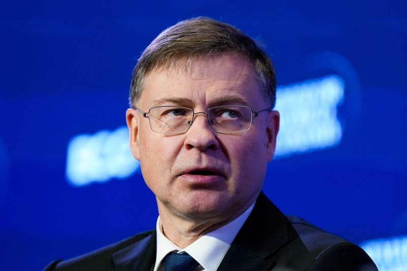 EU Measures to Ease Pain of Expensive Energy Must Have End Date, EU Executive Says