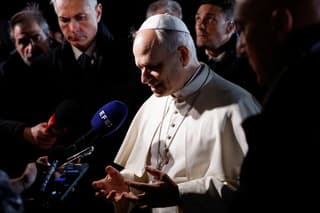 Image for Pope Leo urges Trump to find 'off-ramp' to end Iran war