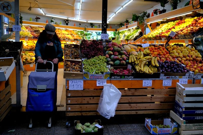 Spain's final 12-month EU-harmonised inflation at 2.4% in January