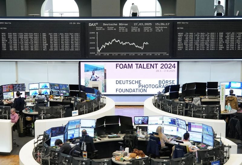 Image for European shares hits a weekly decline as tariff worries persist