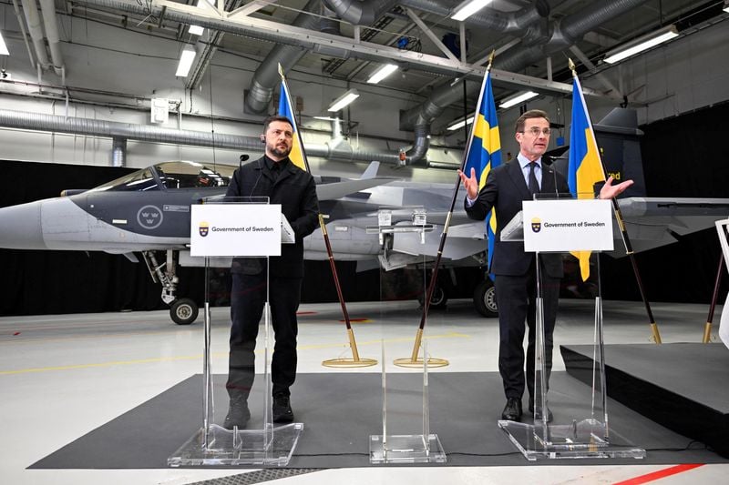 Image for Factbox-What are the Gripen fighter jets Ukraine wants to buy from Sweden?