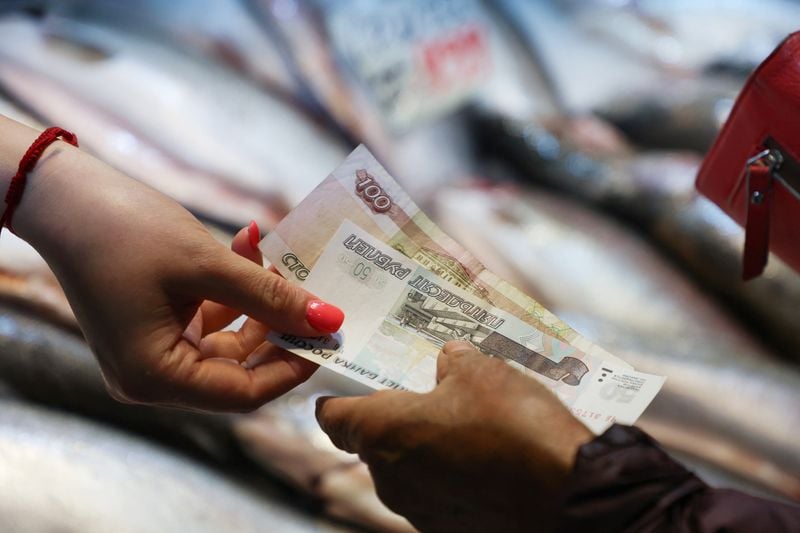 Image for Russia to ramp up net foreign currency sales from July 7