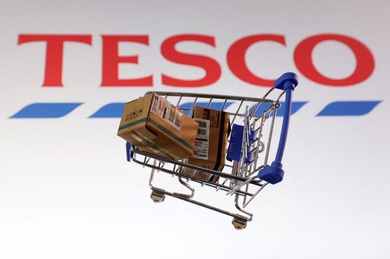 Image for Tesco's UK boss Matthew Barnes steps down after 15 months