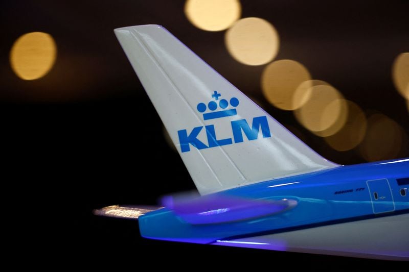 Image for KLM cancels around 100 flights on Wednesday due to ground crew strike