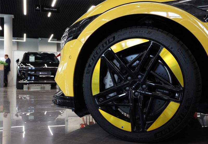 Image for China's Zeekr brand to enter more European markets, considering hybrid models, executive says