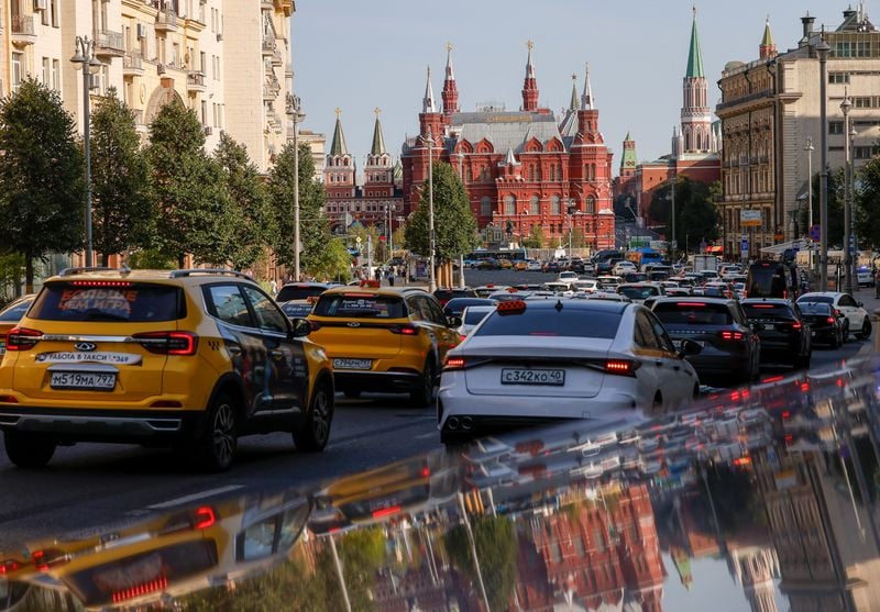 Image for Russia's car market faces bleak 2026 as scrappage fees drive prices up