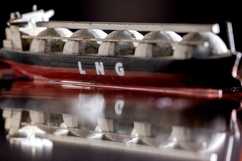 First Lng Deliveries From Oman to German Firm Begin Despite Iran War