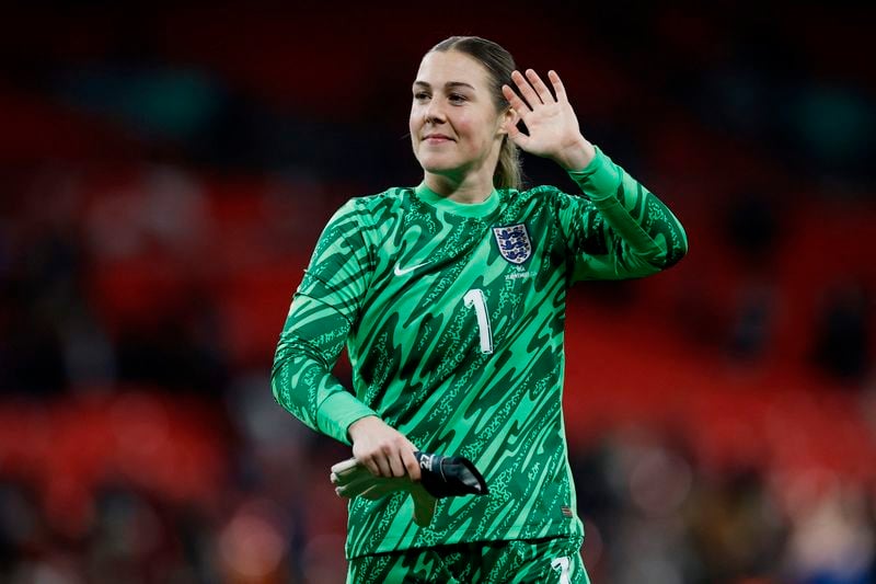 Image for Soccer-England keeper Earps in shock retirement ahead of women's Euros