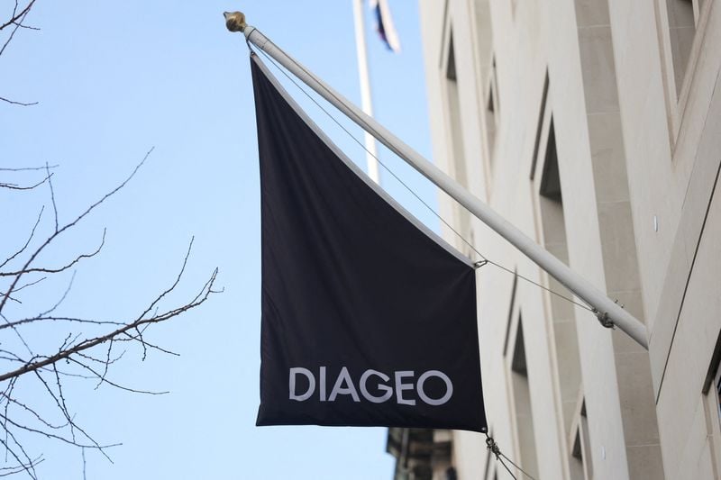 Image for Diageo CEO plans to overhaul executive team, FT reports