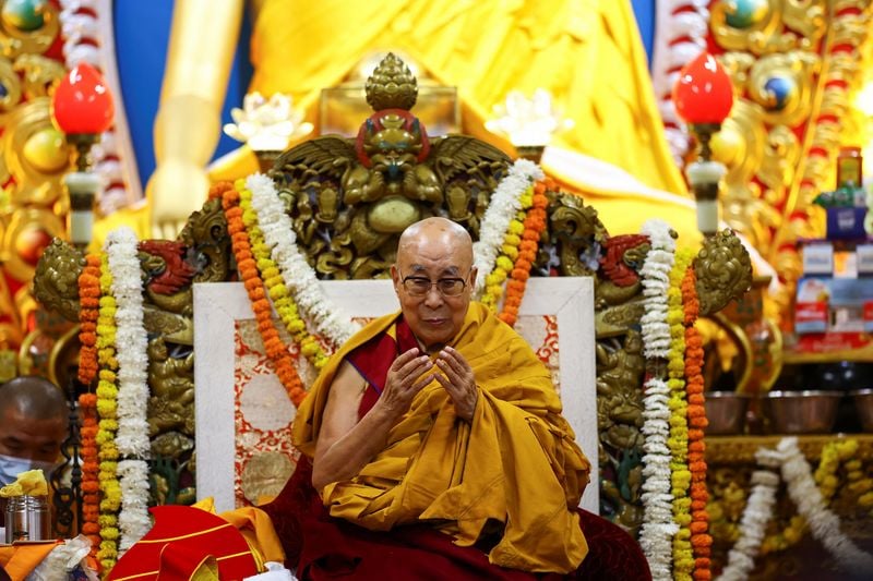 Image for China criticises Czech Republic over Senate resolution on Dalai Lama