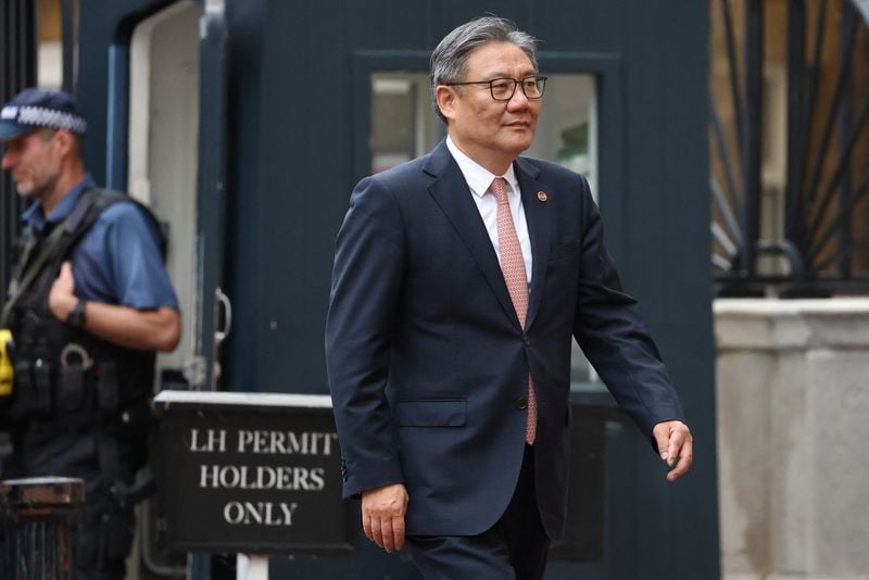 Image for China calls for cooperation with UK during ministers meeting