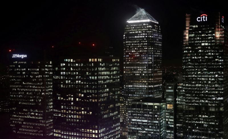 Image for US banking giants reap gains from dealmaking rebound, trading bump