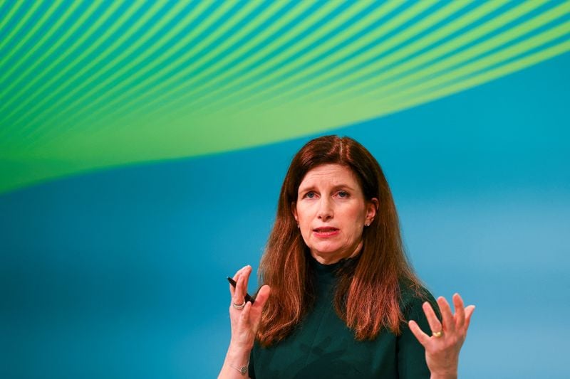 Image for Commerzbank CEO criticizes UniCredit for trying to talk down share price