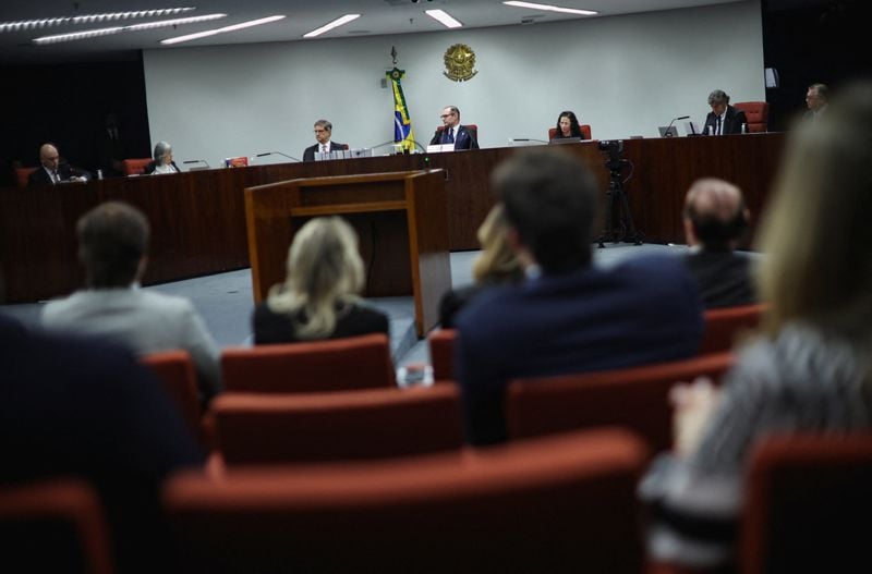 Image for Brazil's Bolsonaro sentenced to 27 years after landmark coup plot conviction