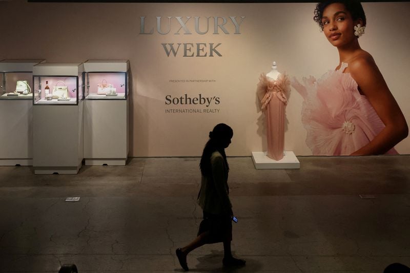 Image for Luxury sector to revive in 2026 but price hikes leave shoppers 'betrayed', Bain says