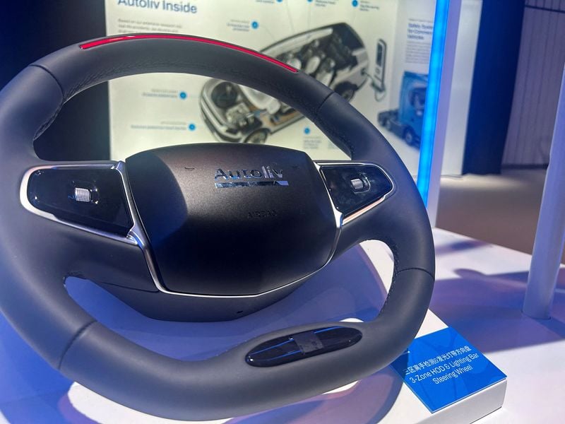 Image for Autoliv beats profit estimates, recoups 75% of tariff costs in Q3