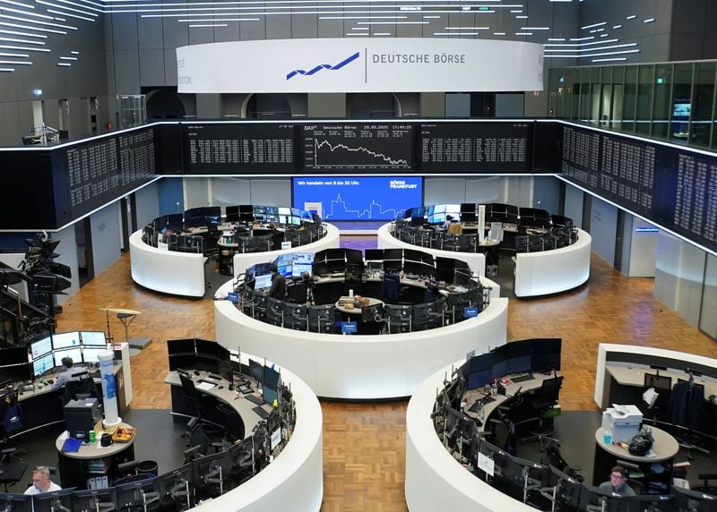 Image for Morning Bid: Courtroom twists add to tariff risks